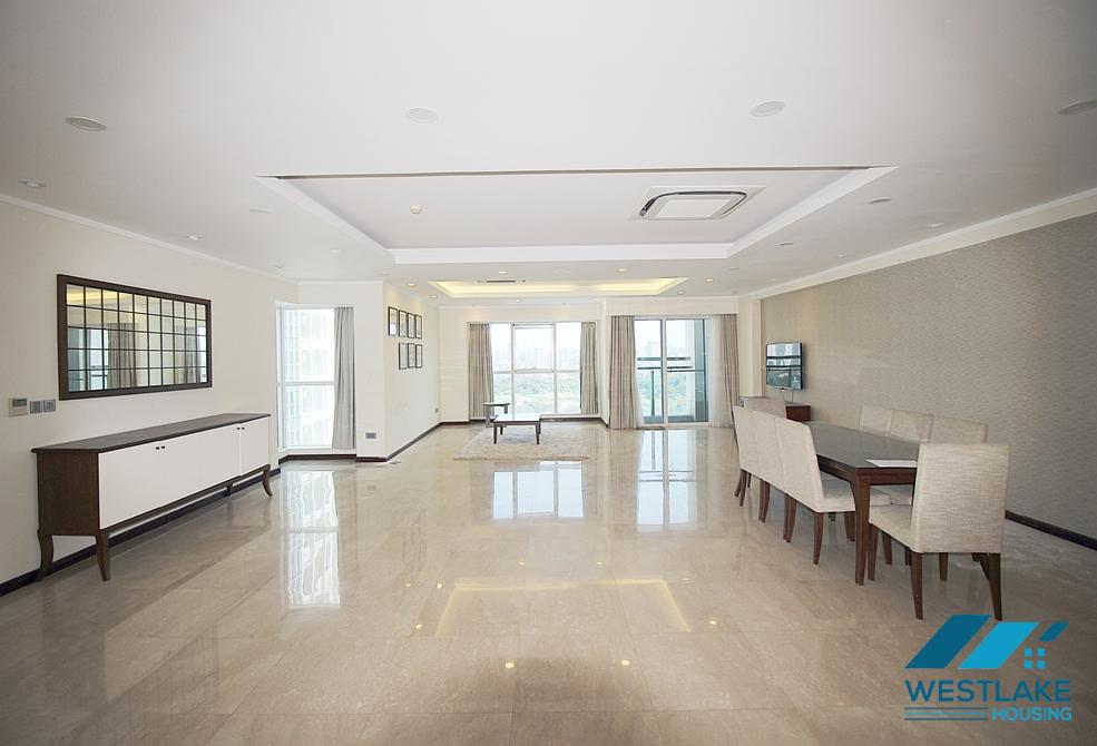 267 sqm 4 bedrooms 3 bathrooms fully furnished apartment for rent in Ciputra Hanoi