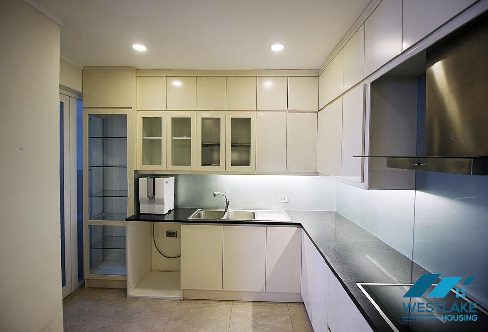 267 sqm 4 bedrooms 3 bathrooms fully furnished apartment for rent in Ciputra Hanoi