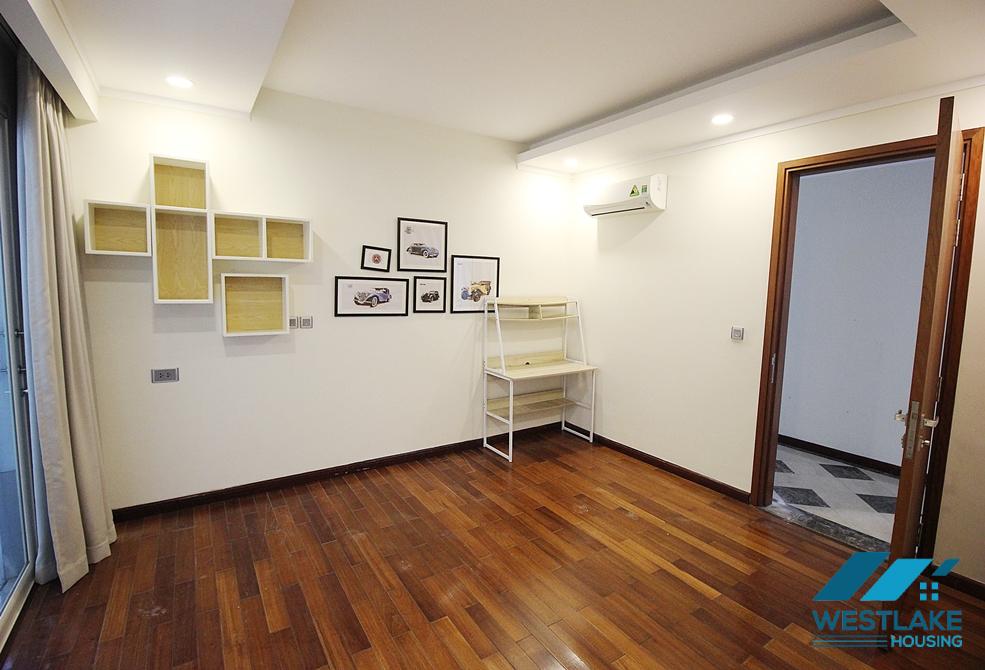 267 sqm 4 bedrooms 3 bathrooms fully furnished apartment for rent in Ciputra Hanoi