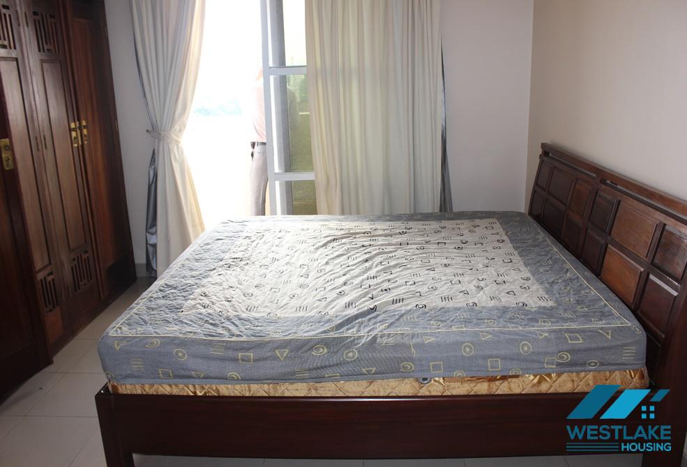 Cho thuê căn hộ 4 phòng ngủ tại tòa E, Ciputra, Tây Hồ