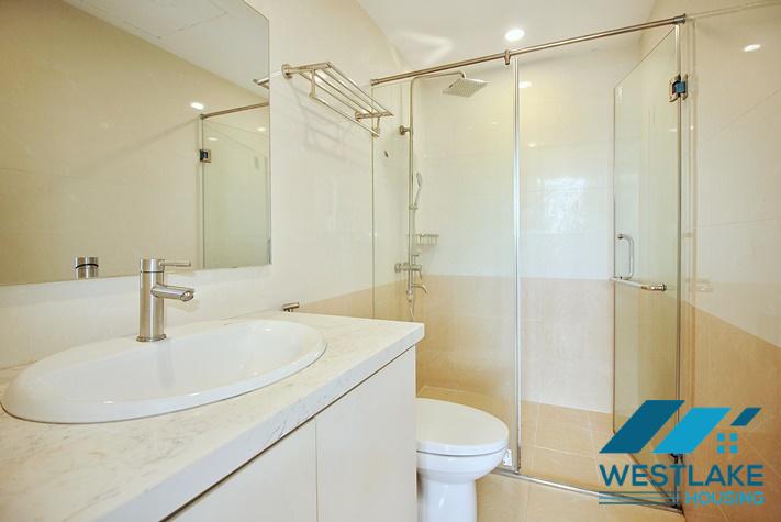 Cho Thuê Căn Hộ Dịch Vụ 2 Phòng Ngủ Đẹp Sáng Thoáng View Hồ Tại Phố Vũ Miên Tây Hồ, Hà Nội