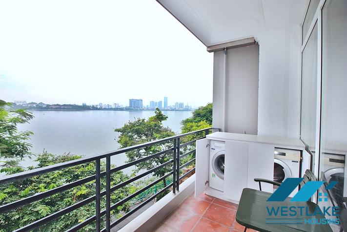 Cho Thuê Căn Hộ Dịch Vụ 2 Phòng Ngủ Đẹp Sáng Thoáng View Hồ Tại Phố Vũ Miên Tây Hồ, Hà Nội