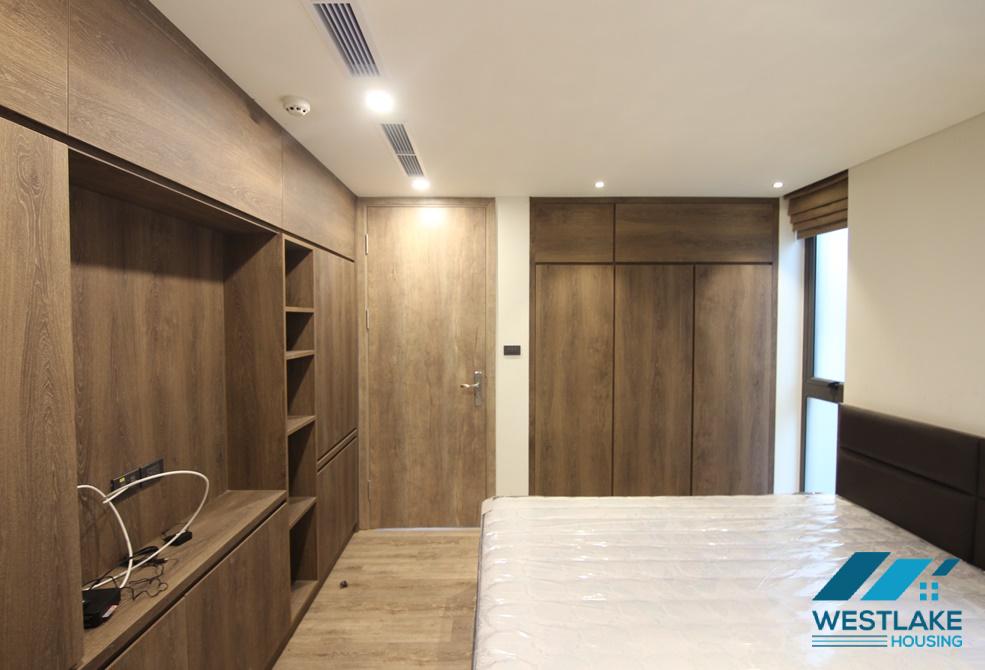 A charming 2 bedroom apartment for rent in Tay Ho, Ha Noi