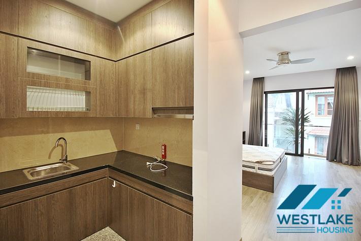 Cho Thuê Căn Hộ studio Rộng Rãi Tại Phố Tô Ngọc Vân, Tây Hồ, Hà Nội