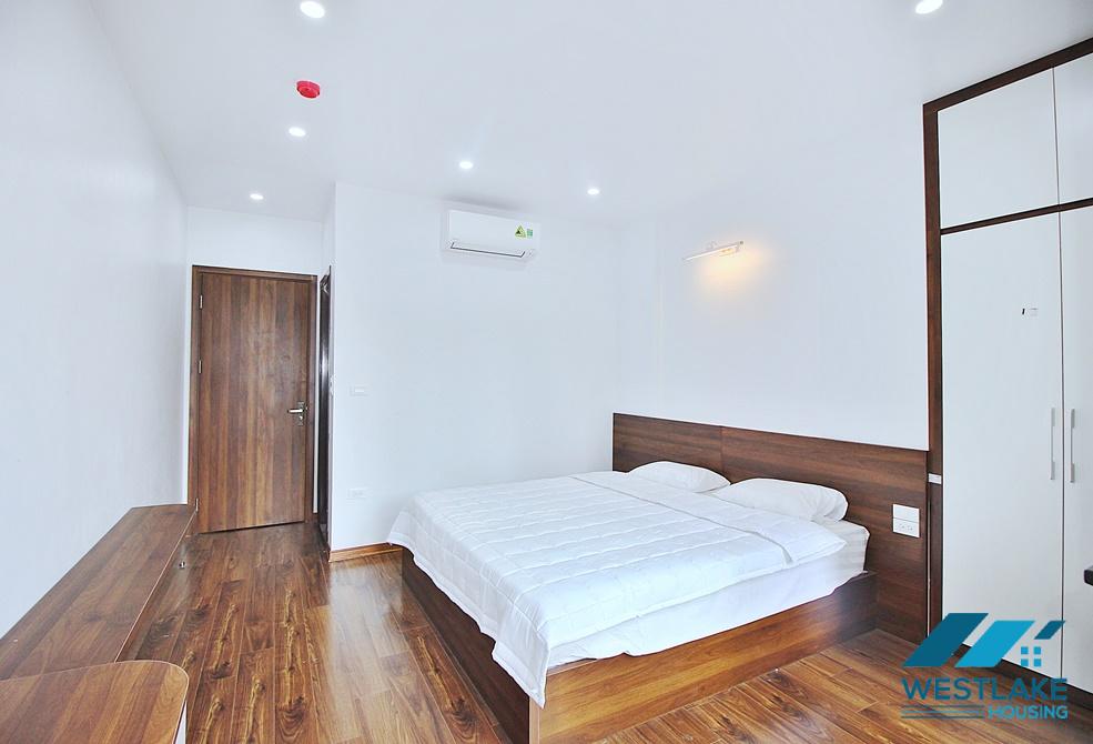 A newly 3 bedroom apartment for rent in Xuan Dieu, Tay Ho
