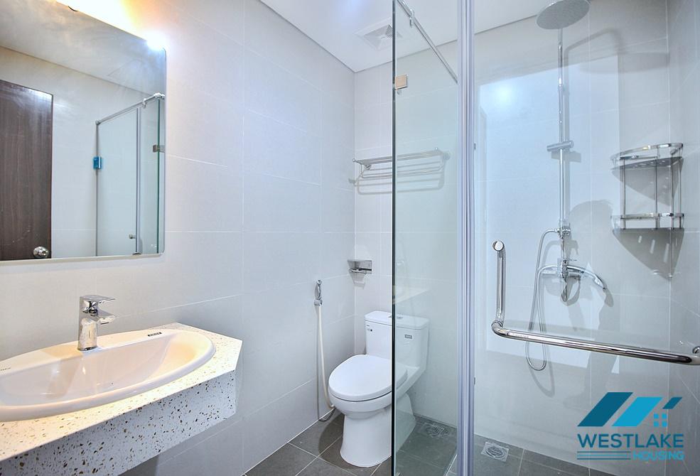 A new and spacious 2 bedroom apartment for rent in Xuan Dieu, Tay Ho