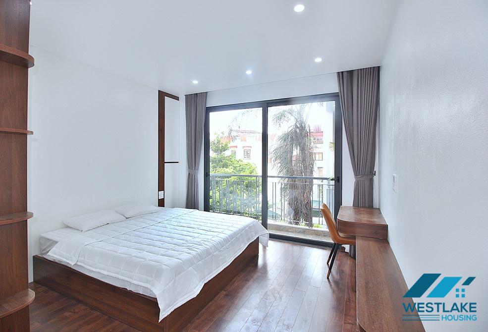A new and spacious 2 bedroom apartment for rent in Xuan Dieu, Tay Ho