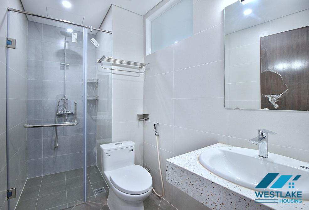 A new and spacious 2 bedroom apartment for rent in Xuan Dieu, Tay Ho