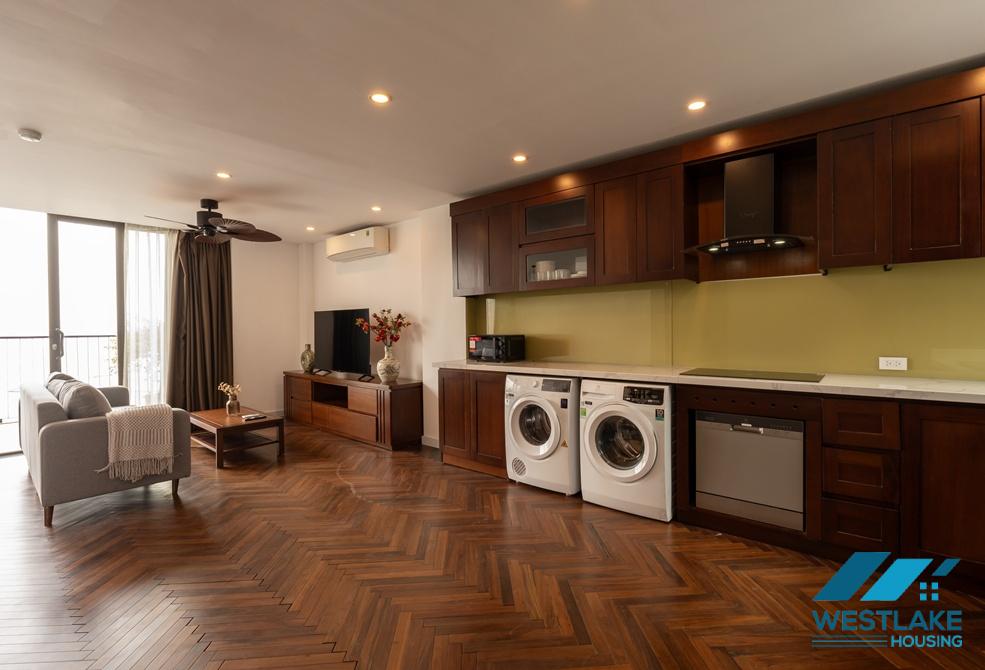 Amazing lake view 02 bedrooms apartment for rent in Tay Ho, Ha Noi