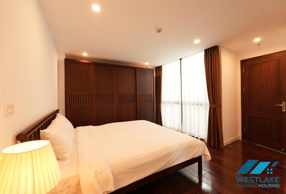 Amazing lake view 02 bedrooms apartment for rent in Tay Ho, Ha Noi