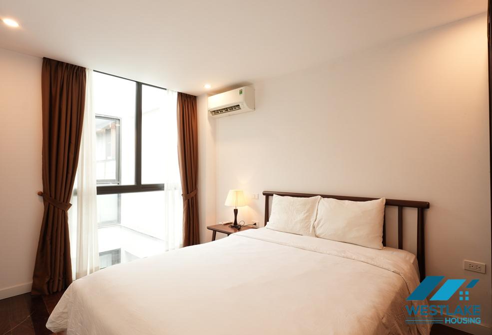 Amazing lake view 02 bedrooms apartment for rent in Tay Ho, Ha Noi