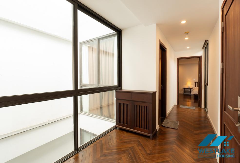 Amazing lake view 02 bedrooms apartment for rent in Tay Ho, Ha Noi