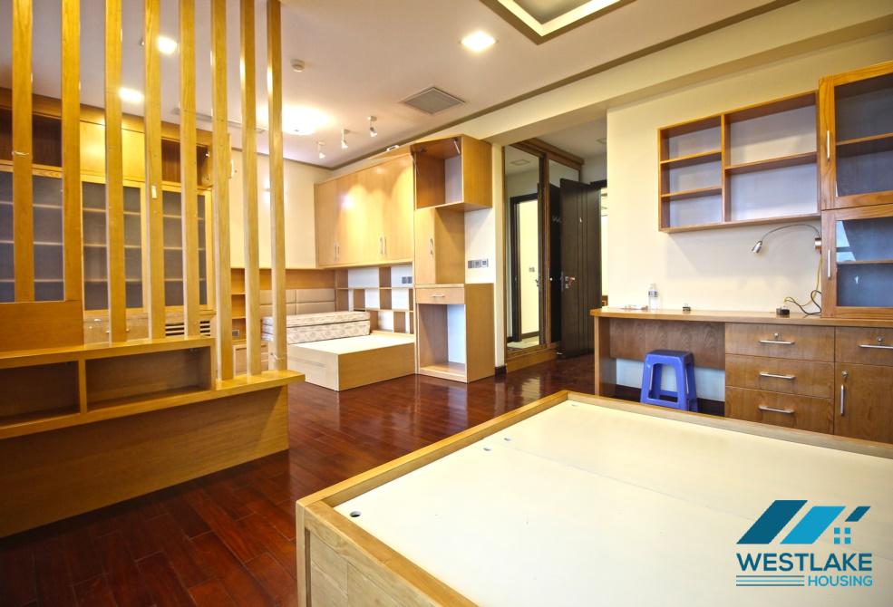 Exquisite furnished apartment for rent in L Tower, Ciputra, Tay Ho, Ha Noi