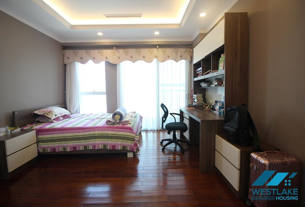Nice apartment for rent in ciputra with luxurious furniture and modern equipment, Tay Ho, Ha Noi