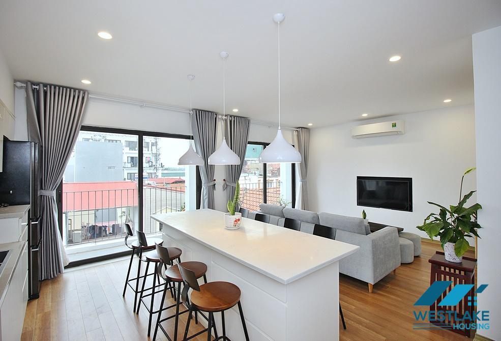 A spacious and modern 3 bedroom apartment for rent in Xuan Dieu, Tay Ho
