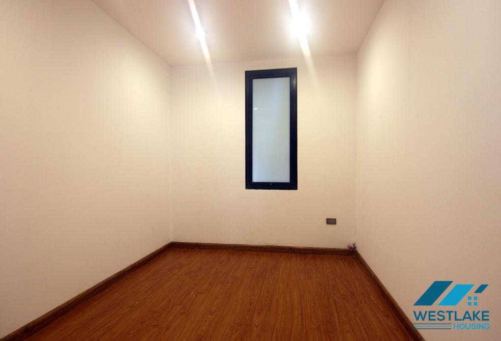 Splendid three bedrooms apartment to rent in Tay Ho of West Lake area, Tay Ho, Ha Noi