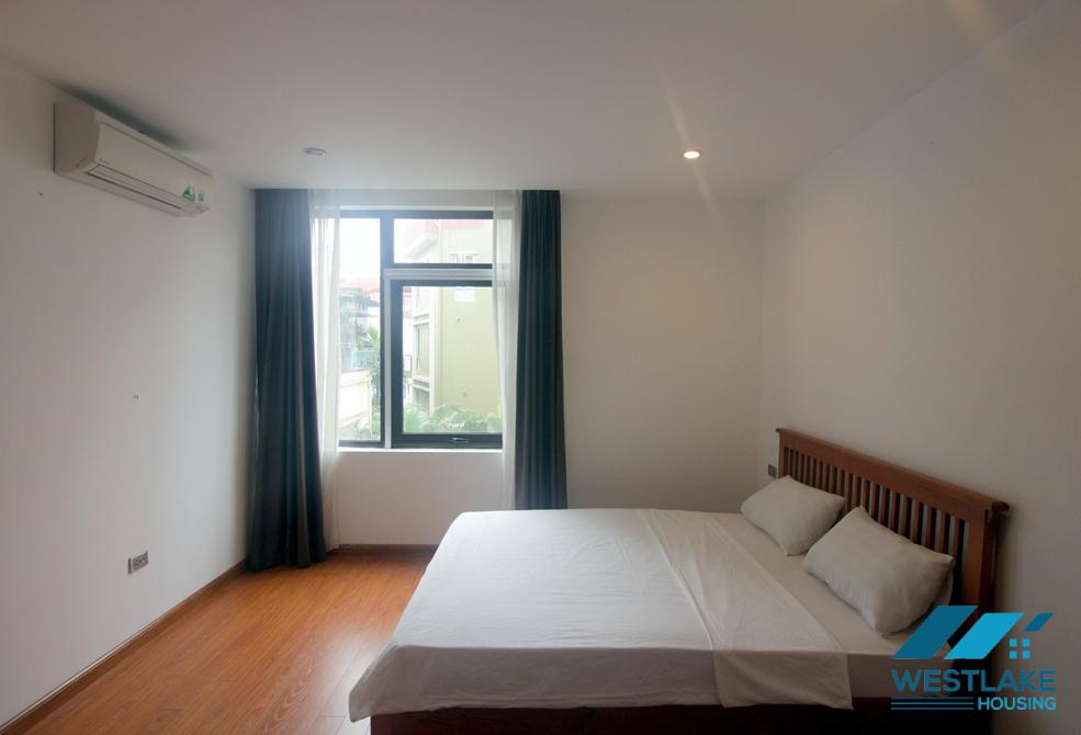 Splendid three bedrooms apartment to rent in Tay Ho of West Lake area, Tay Ho, Ha Noi