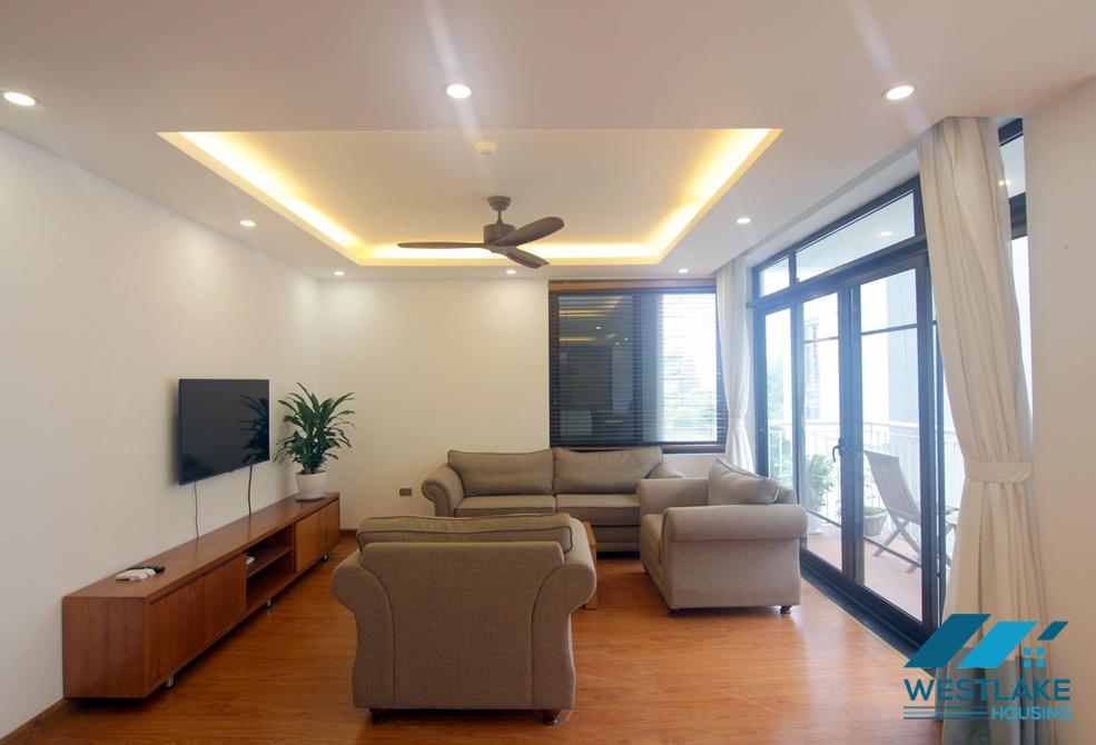 Splendid three bedrooms apartment to rent in Tay Ho of West Lake area, Tay Ho, Ha Noi