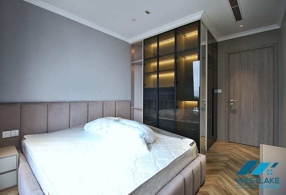 Beautiful 03 bedrooms apartment with nice terrace for rent in Tay Ho ward, Ha Noi