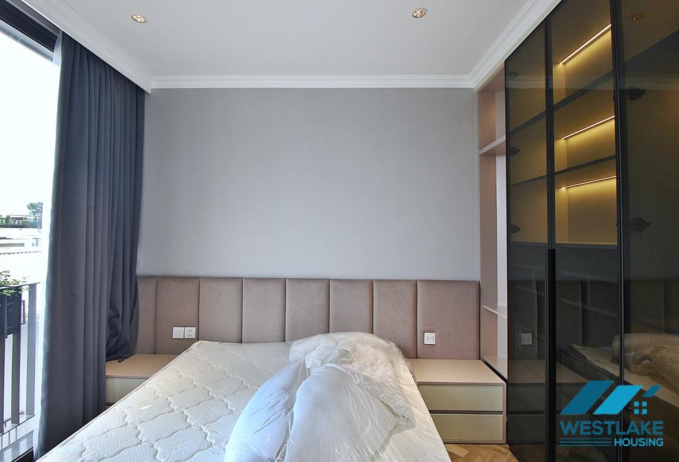 Beautiful 03 bedrooms apartment with nice terrace for rent in Tay Ho ward, Ha Noi