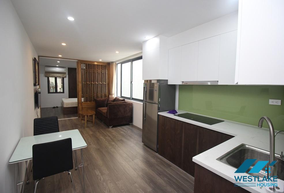 A stylish 1 bedroom apartment for rent in Xuan Dieu, Tay Ho