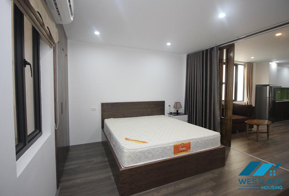 A stylish 1 bedroom apartment for rent in Xuan Dieu, Tay Ho
