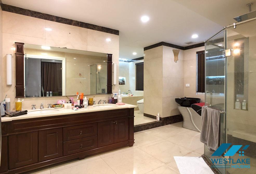 An enormous 3 bedroom apartment for rent in Ciputra Complex, Tay Ho ward, Ha Noi