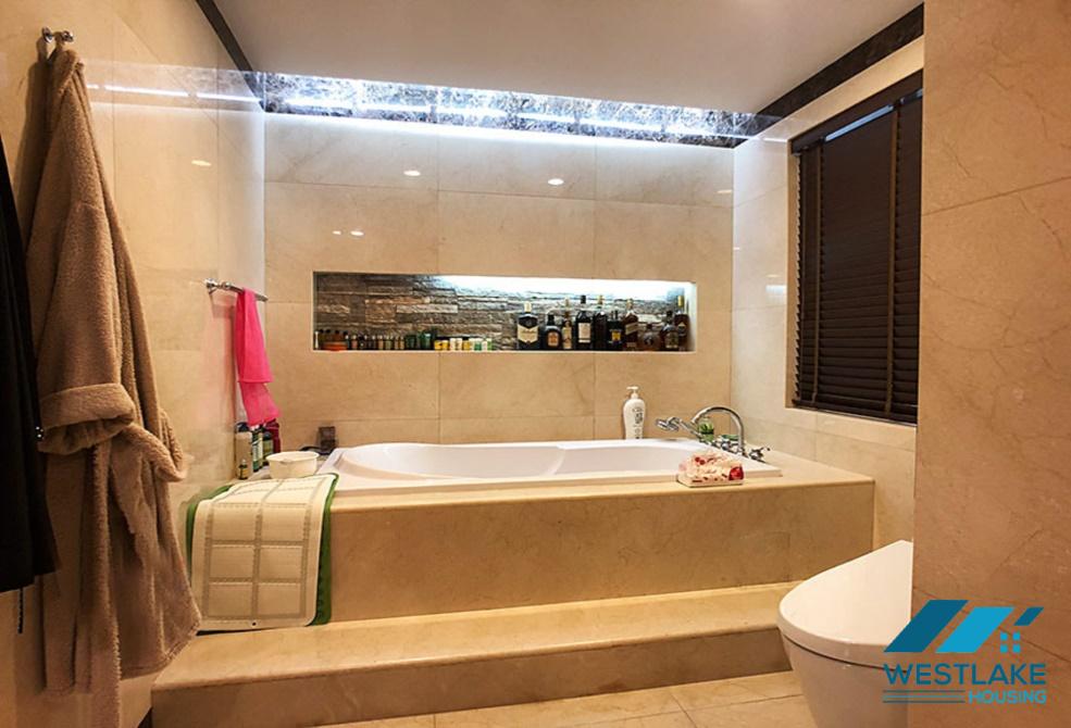An enormous 3 bedroom apartment for rent in Ciputra Complex, Tay Ho ward, Ha Noi