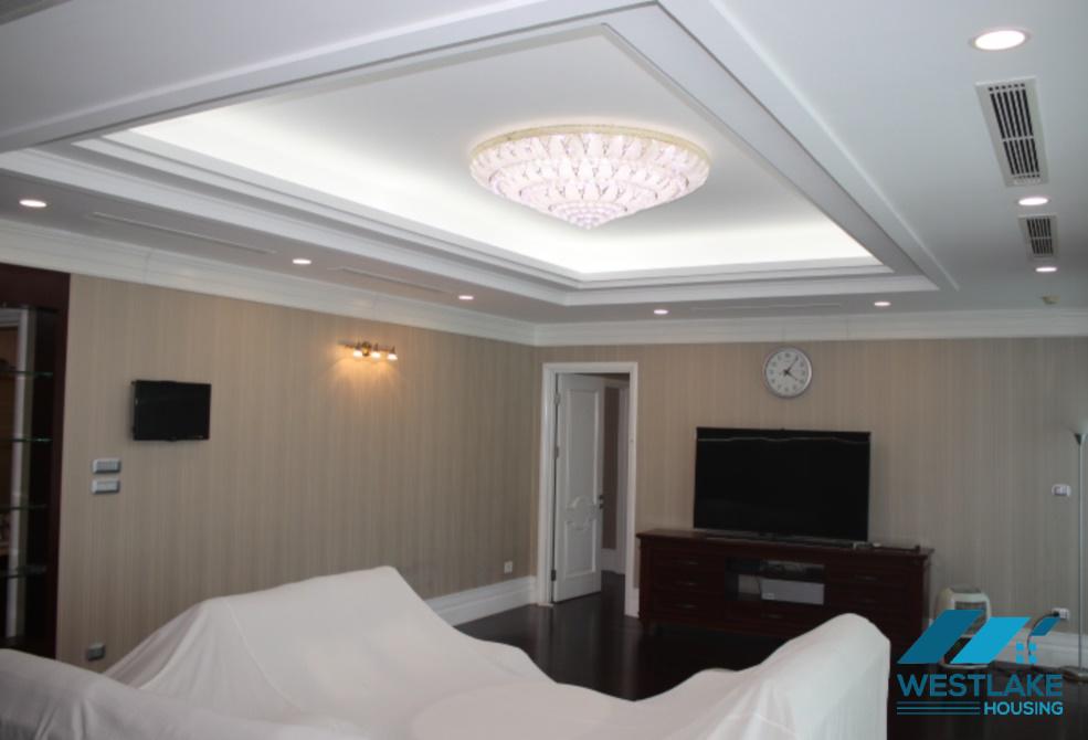 An enormous 3 bedroom apartment for rent in Ciputra Complex, Tay Ho ward, Ha Noi