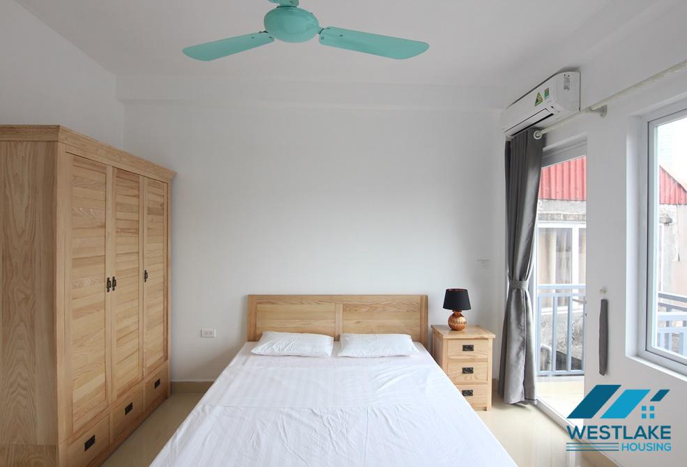 A nice and good price 1 bedroom apartment for rent in Tay Ho, Ha Noi