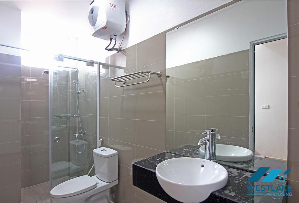 A nice and good price 1 bedroom apartment for rent in Tay Ho, Ha Noi