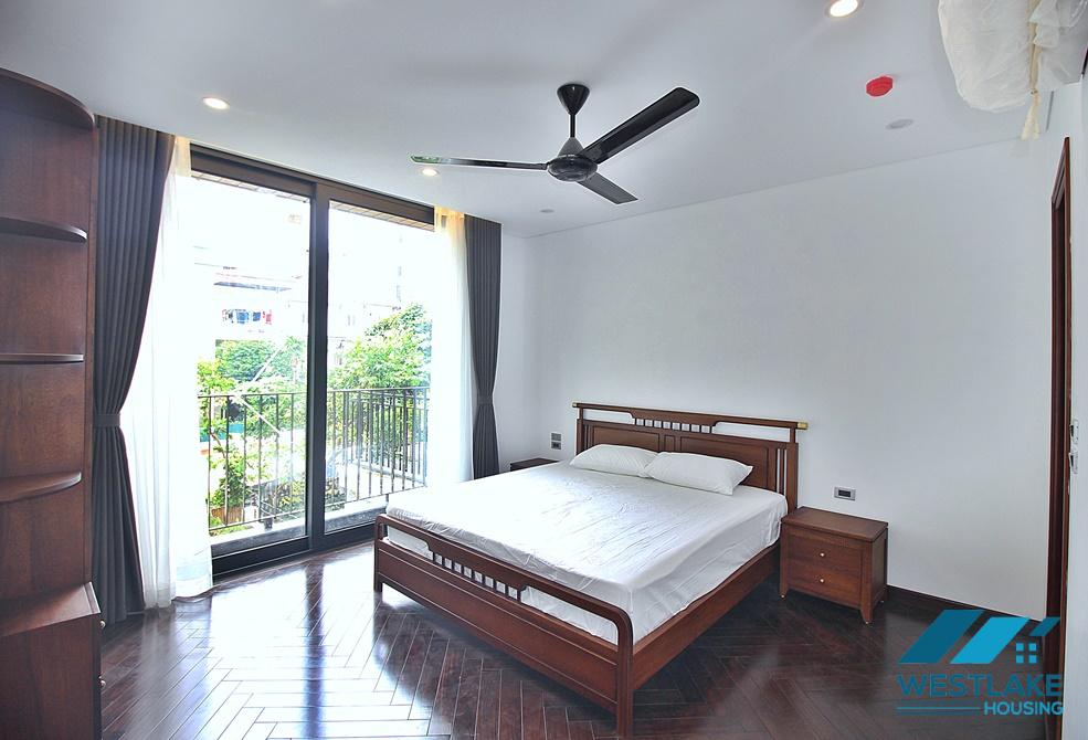 A new 2 bedroom apartment for rent in Xuan Dieu, Tay Ho, Ha Noi