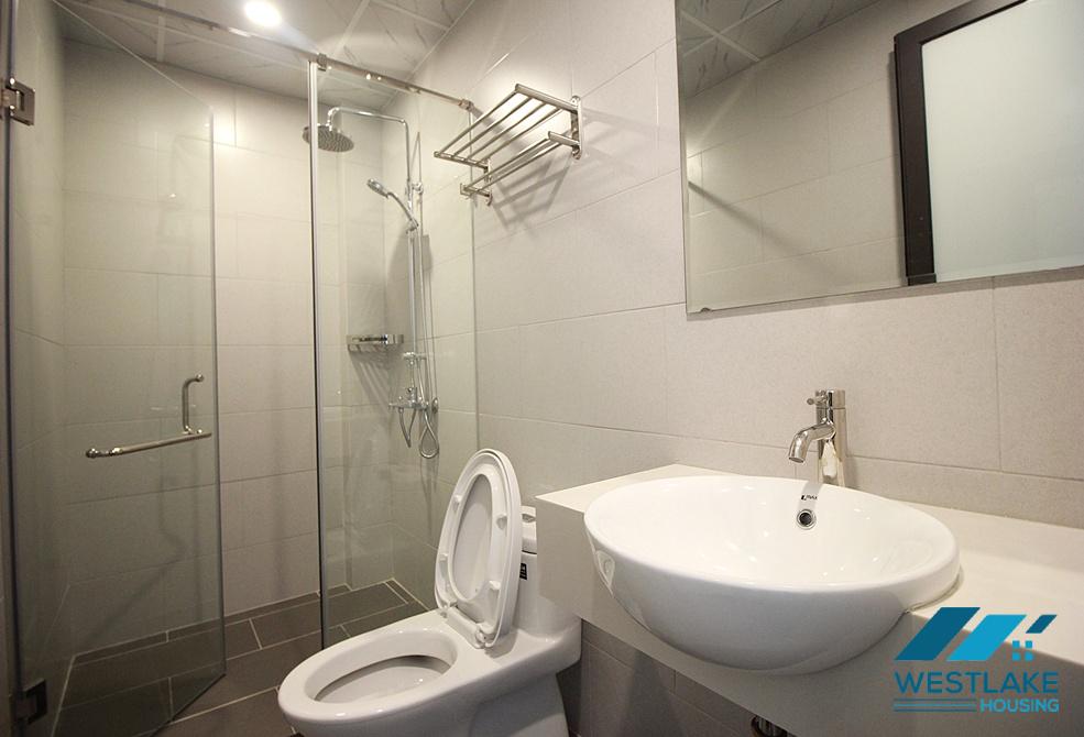 Large one bedroom apartment with balcony for rent on Tu Hoa street, Tay Ho, Ha Noi
