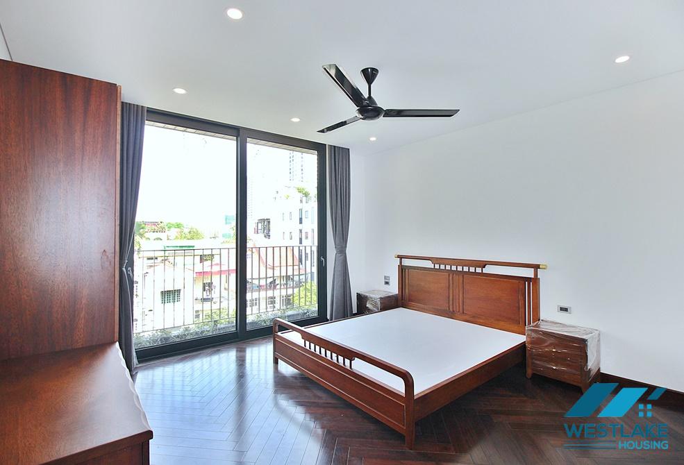 High quality duplex 4 bedroom apartment for rent in Tay Ho ,Ha Noi