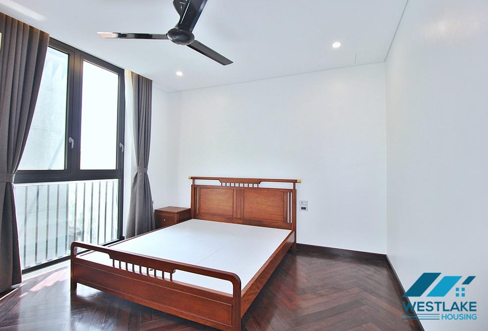 High quality duplex 4 bedroom apartment for rent in Tay Ho ,Ha Noi