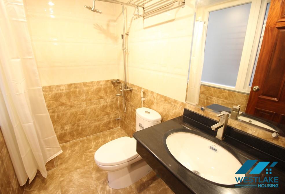 Spacious 4 bedroom apartment with beautiful lake view for rent in Xuan Dieu, Tay Ho