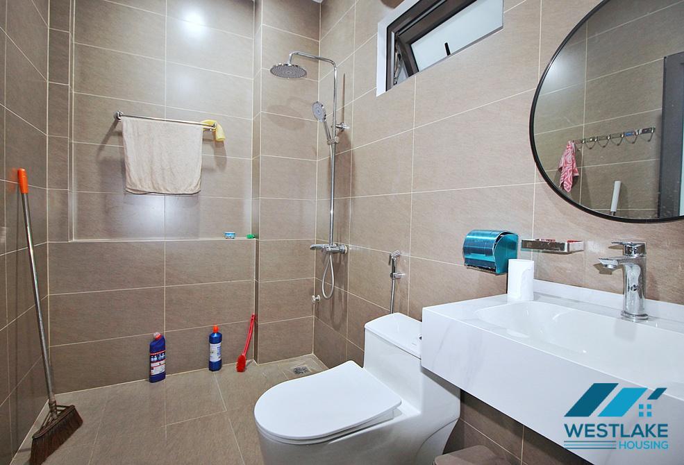 Affordable price 3 bedrooms house for rent in Au Co area, Tay Ho, Ha Noi
