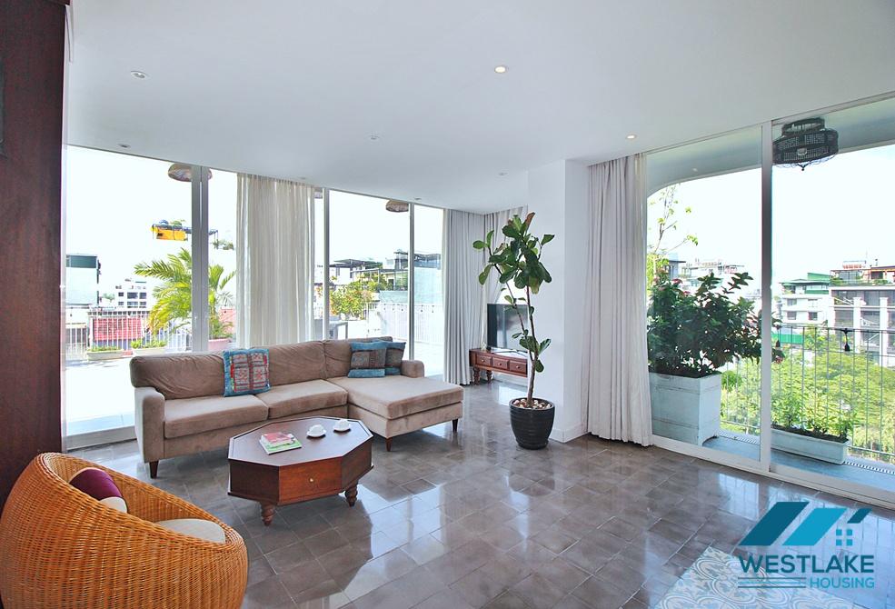 A luxurious 3 bedrooms apartment for rent in To Ngoc Van area, Tay Ho, Ha Noi