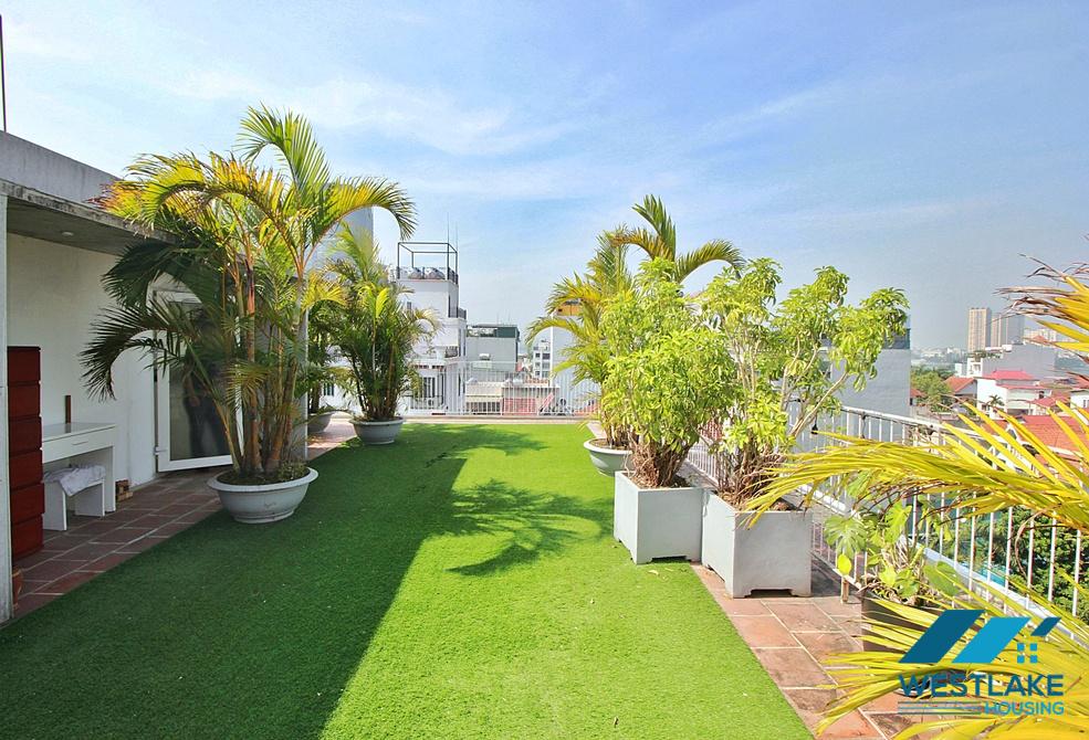 A luxurious 3 bedrooms apartment for rent in To Ngoc Van area, Tay Ho, Ha Noi