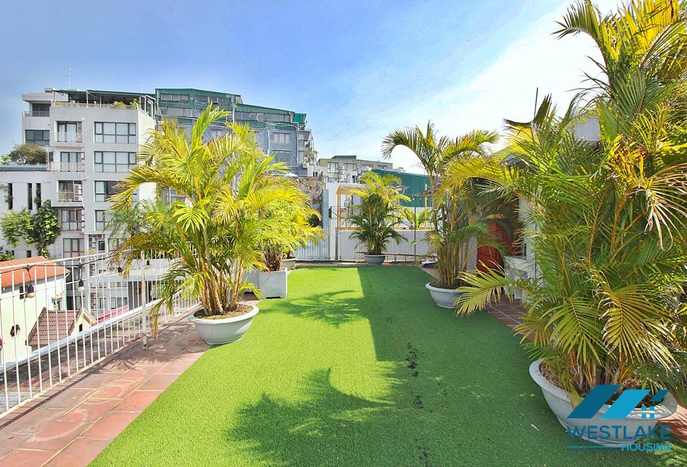 A luxurious 3 bedrooms apartment for rent in To Ngoc Van area, Tay Ho, Ha Noi