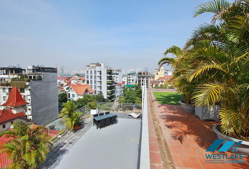 A luxurious 3 bedrooms apartment for rent in To Ngoc Van area, Tay Ho, Ha Noi