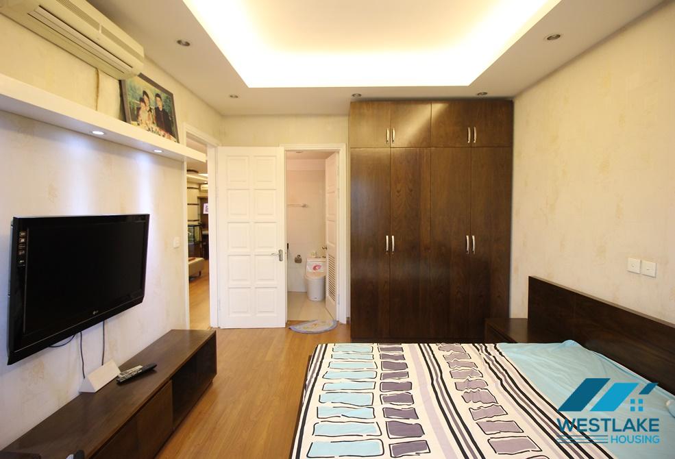 A lovely modern apartment for rent in Ciputra, Tay Ho ward, Ha Noi A lovely modern apartment for rent in Ciputra, Tay Ho ward, Ha Noi