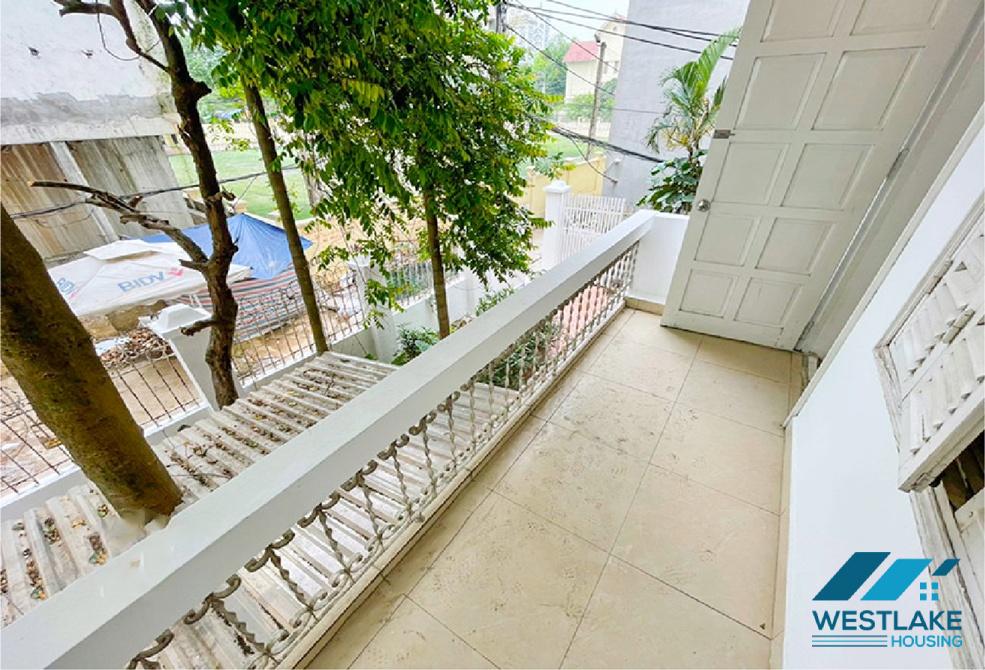 Afordable price 4 bedrooms house for rent in Tay Ho, Ha Noi