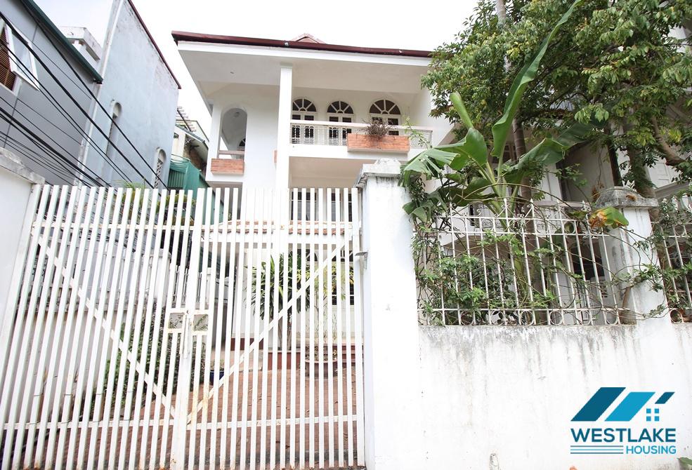 Afordable price 4 bedrooms house for rent in Tay Ho, Ha Noi