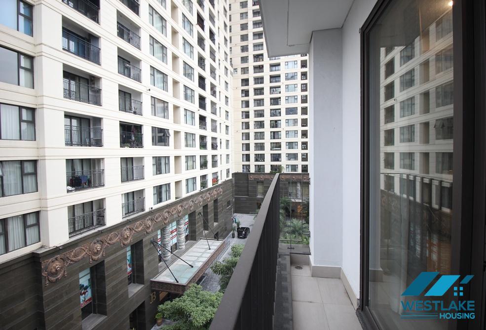 Bright and quiet 02 bedrooms apartment for rent in Tay Ho street, Tay Ho, Ha Noi