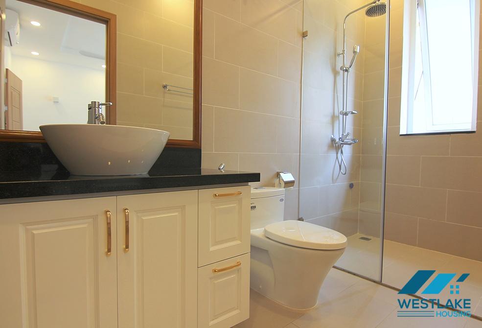 Fully furnished 04 bedrooms house in Xom Chua Westlake, Tay Ho, Ha Noi for rent