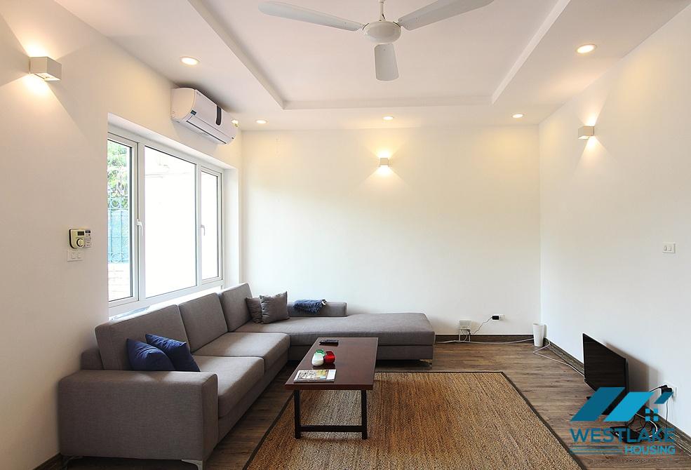 Fully furnished 04 bedrooms house in Xom Chua Westlake, Tay Ho, Ha Noi for rent