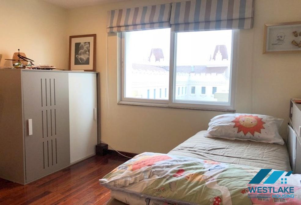 Lovely apartment for rent in E Tower close to UNIS school, Ciputra, Tay Ho, Ha Noi