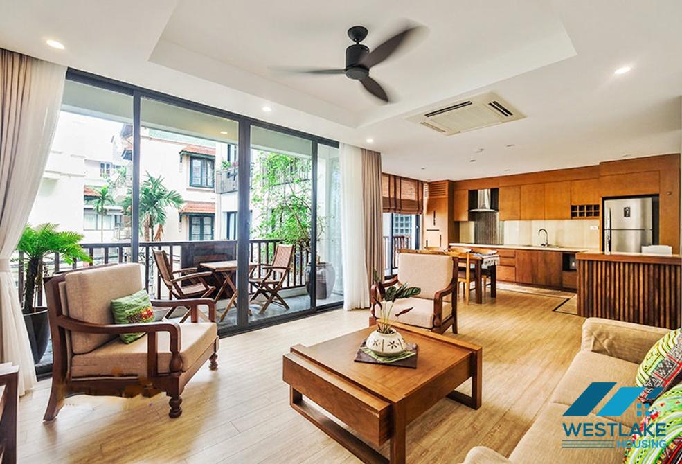 Bright and cozy 3 bedroom apartment for rent in Xuan Dieu, Tay Ho, Ha Noi