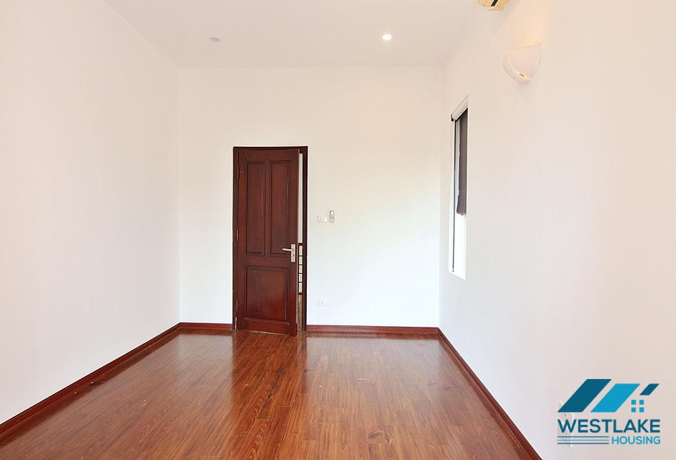 Beautiful and spacious house for rent in Tay Ho ward, Ha Noi